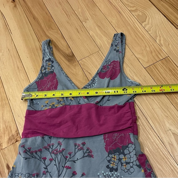 Patagonia Grey and Purple Floral Margot Sleeveless Dress - Women’s Size XS - Picture 4 of 5